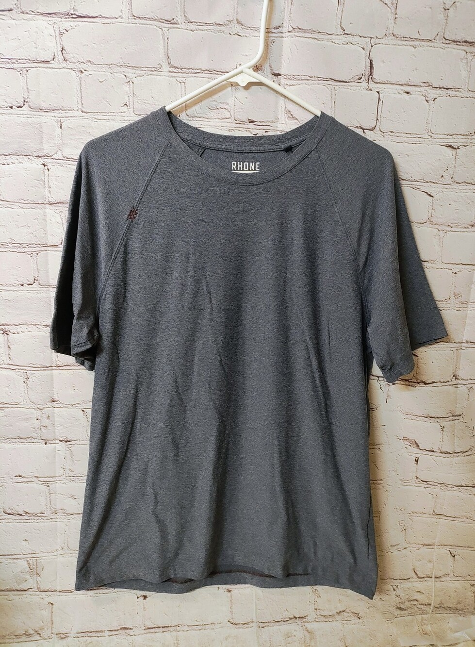 Rhone Reign Short Sleeve Blue Performance Medium Shirt